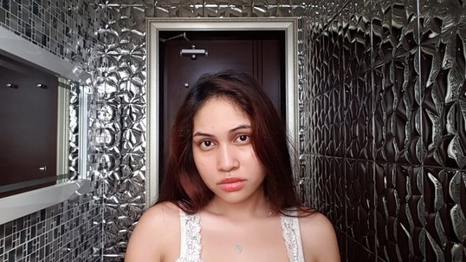 bindo56 Cerita Sex Paling Panas Sedarah – Tergoda Tubuh Kak Lisa